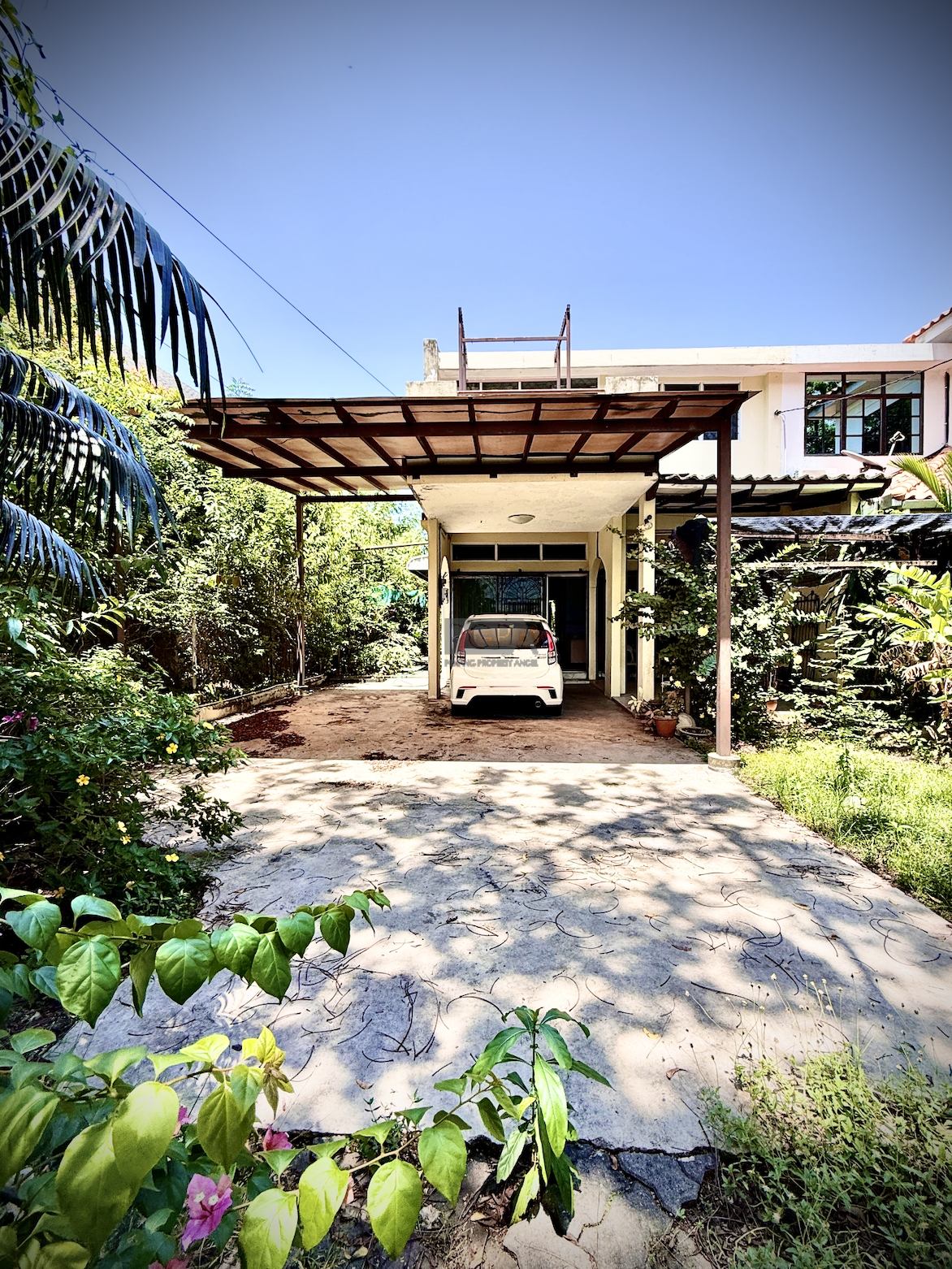 Double-Storey Semi-Detached House | Lengkok Pemancar, Gelugor.