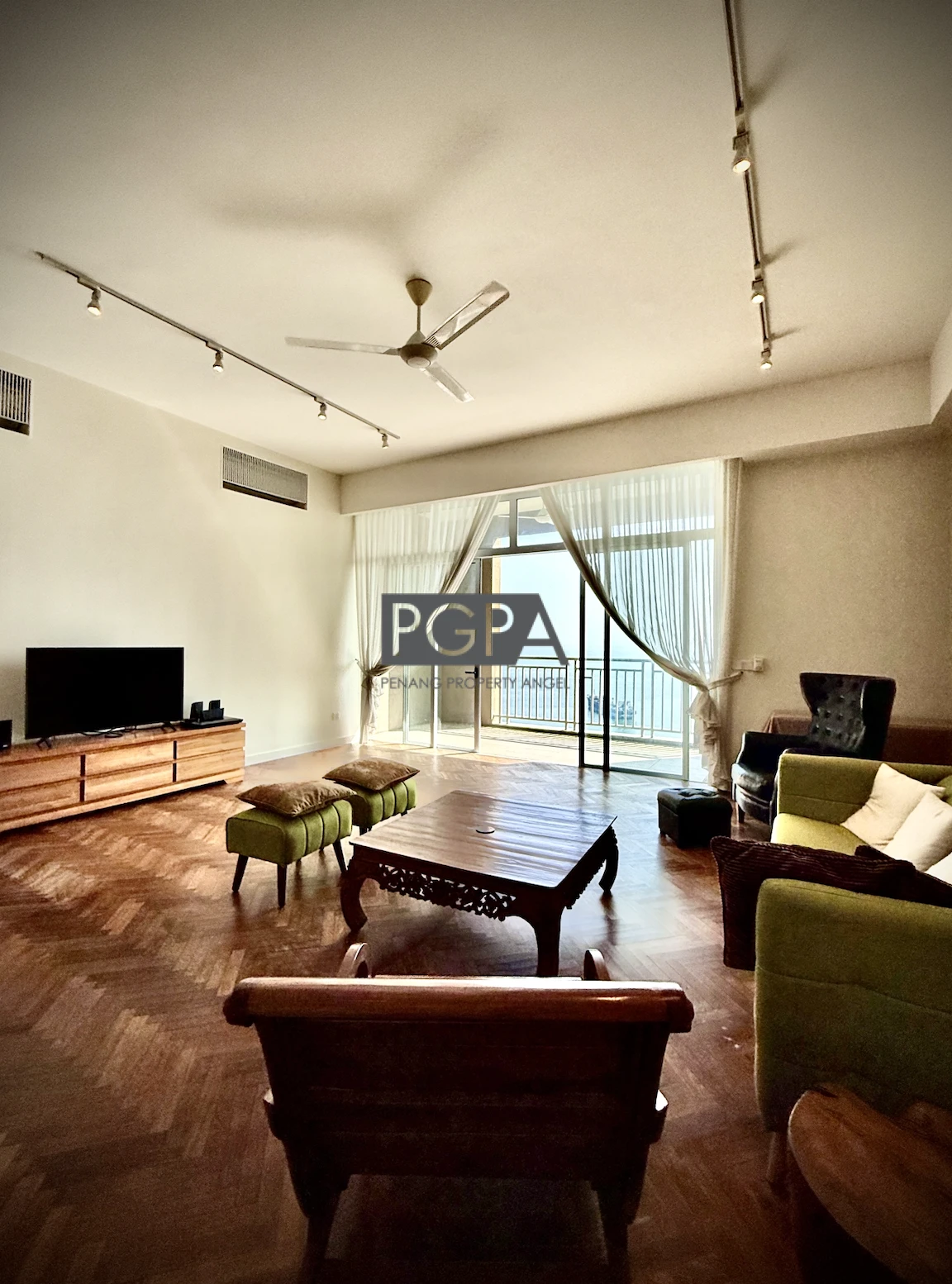 Andaman @ Quayside (Tower 1F) Seafront Resort Condominium in Seri Tanjung Pinang.